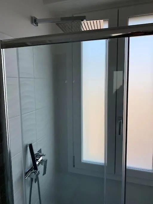 Apartmán Trilocale Con Vista E Due Bagni Vicino Citylife Milán