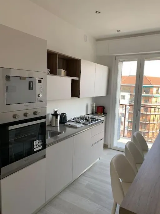 Trilocale Con Vista E Due Bagni Vicino Citylife Milan 0*,